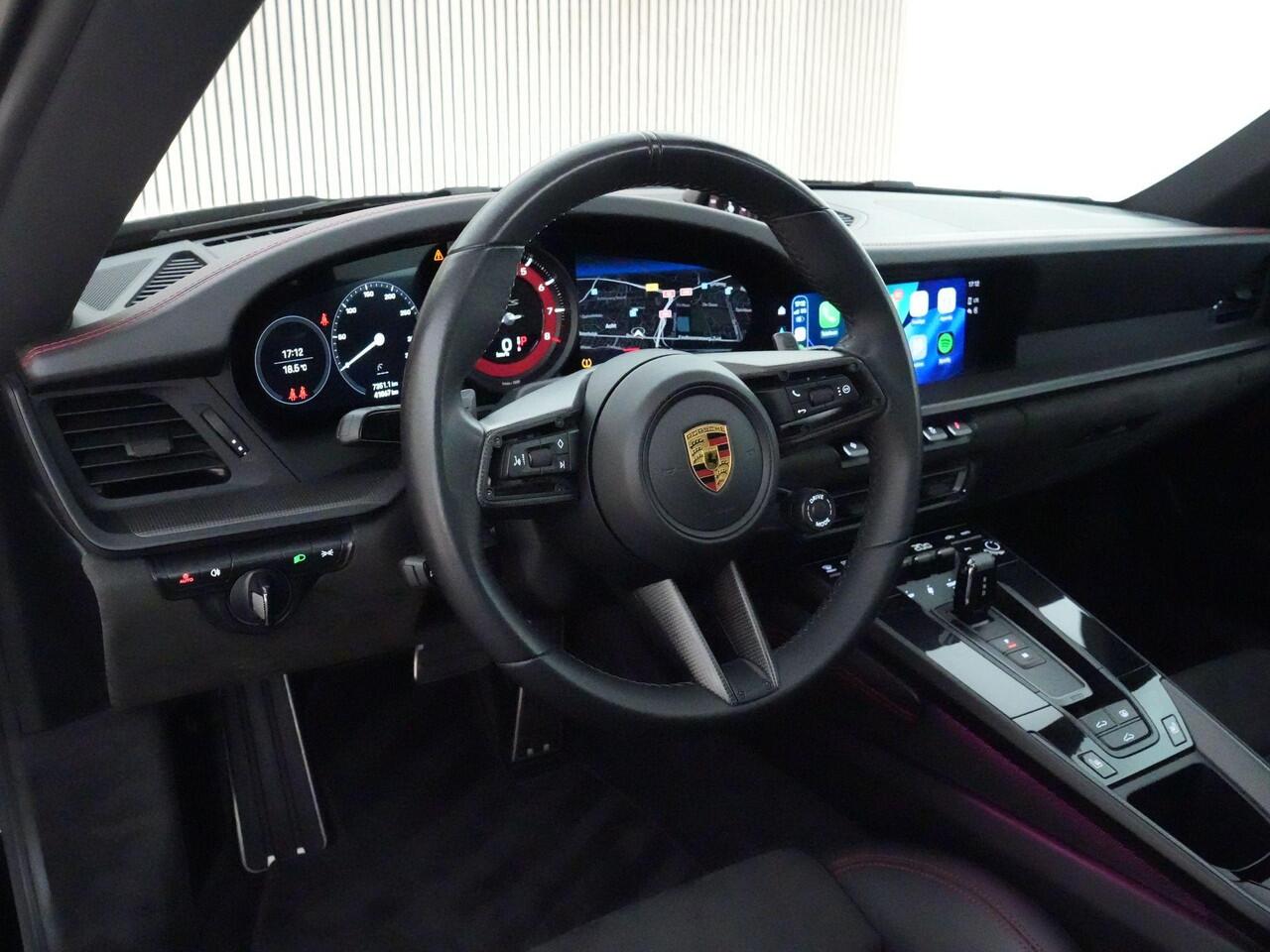 Porsche 911 3.0 Carrera GTS |Org. NL|BTW-auto|blue eye|panoramadak|Bose|18-voudig|memory|PDLS|sportuitlaat|Apple Carplay|sport chrono|sport design|parkeercamera|blind spot|