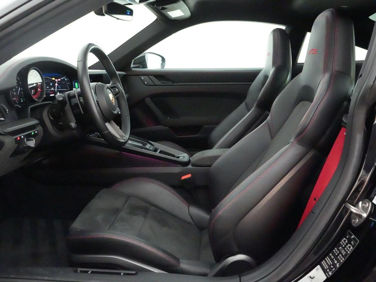 Porsche 911 3.0 Carrera GTS |Org. NL|BTW-auto|blue eye|panoramadak|Bose|18-voudig|memory|PDLS|sportuitlaat|Apple Carplay|sport chrono|sport design|parkeercamera|blind spot|