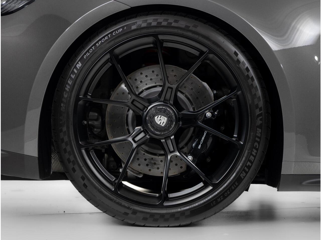 Porsche 911 GT3 Touring