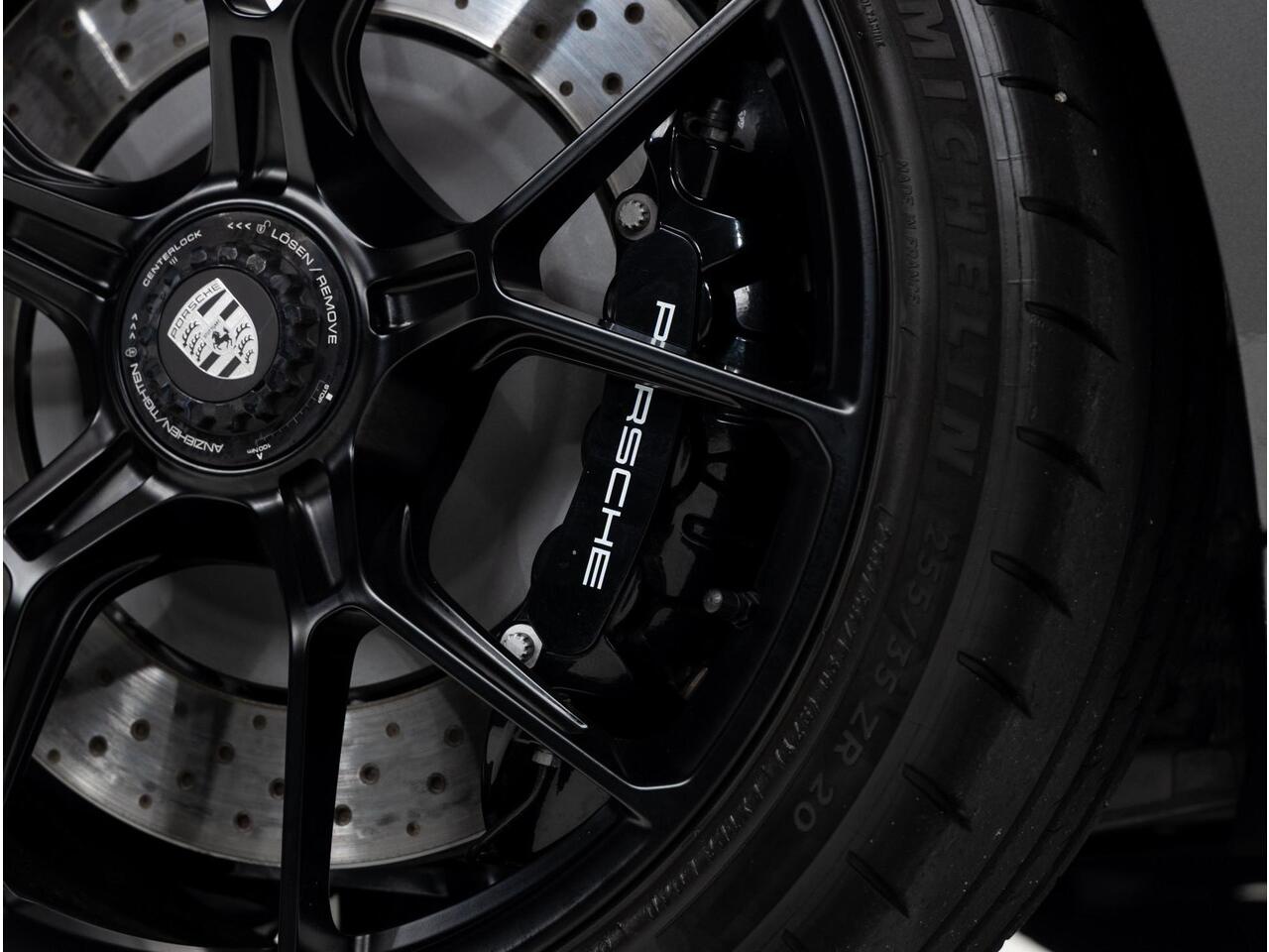 Porsche 911 GT3 Touring