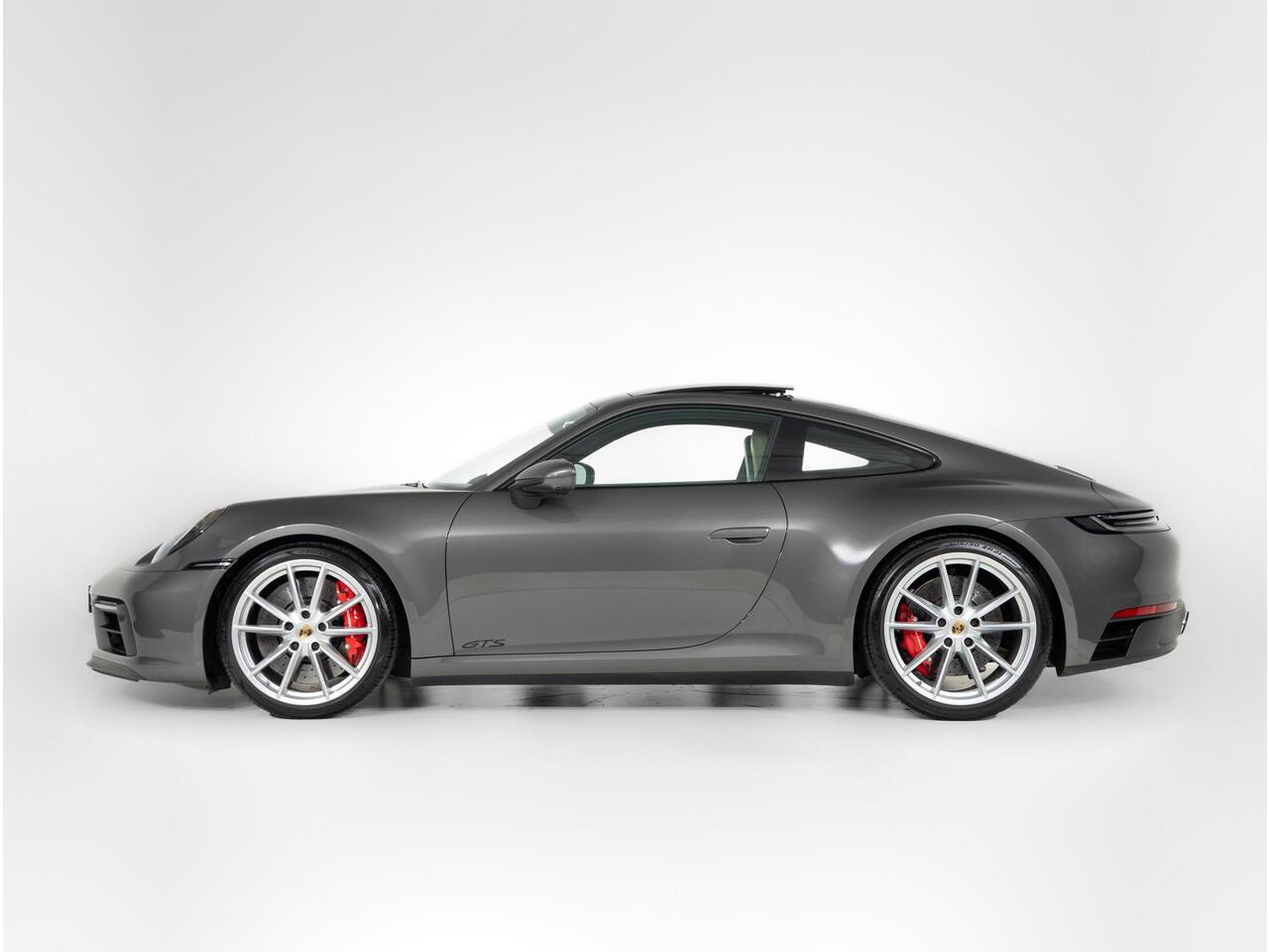 Porsche 911 Carrera GTS