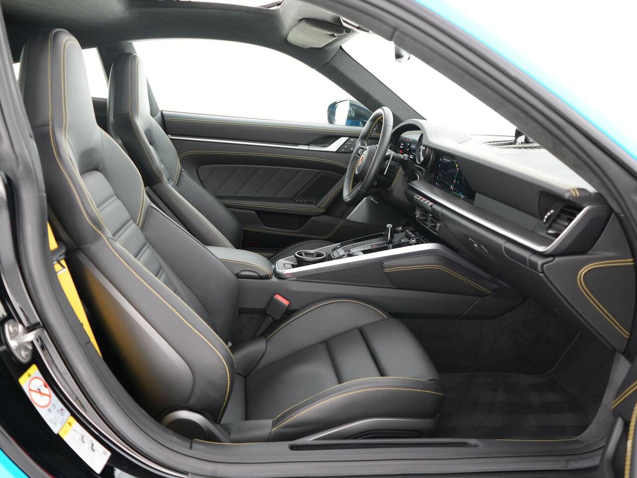 Porsche 911 Turbo S 3.8 650pk |dealer onderhouden|Aero-pakket|wrap|lift|Burmester|sport-chrono|PDCC|sportuitlaat|360|panoramadak|memory|18-voudig|stoelverwarming & verkoeling|