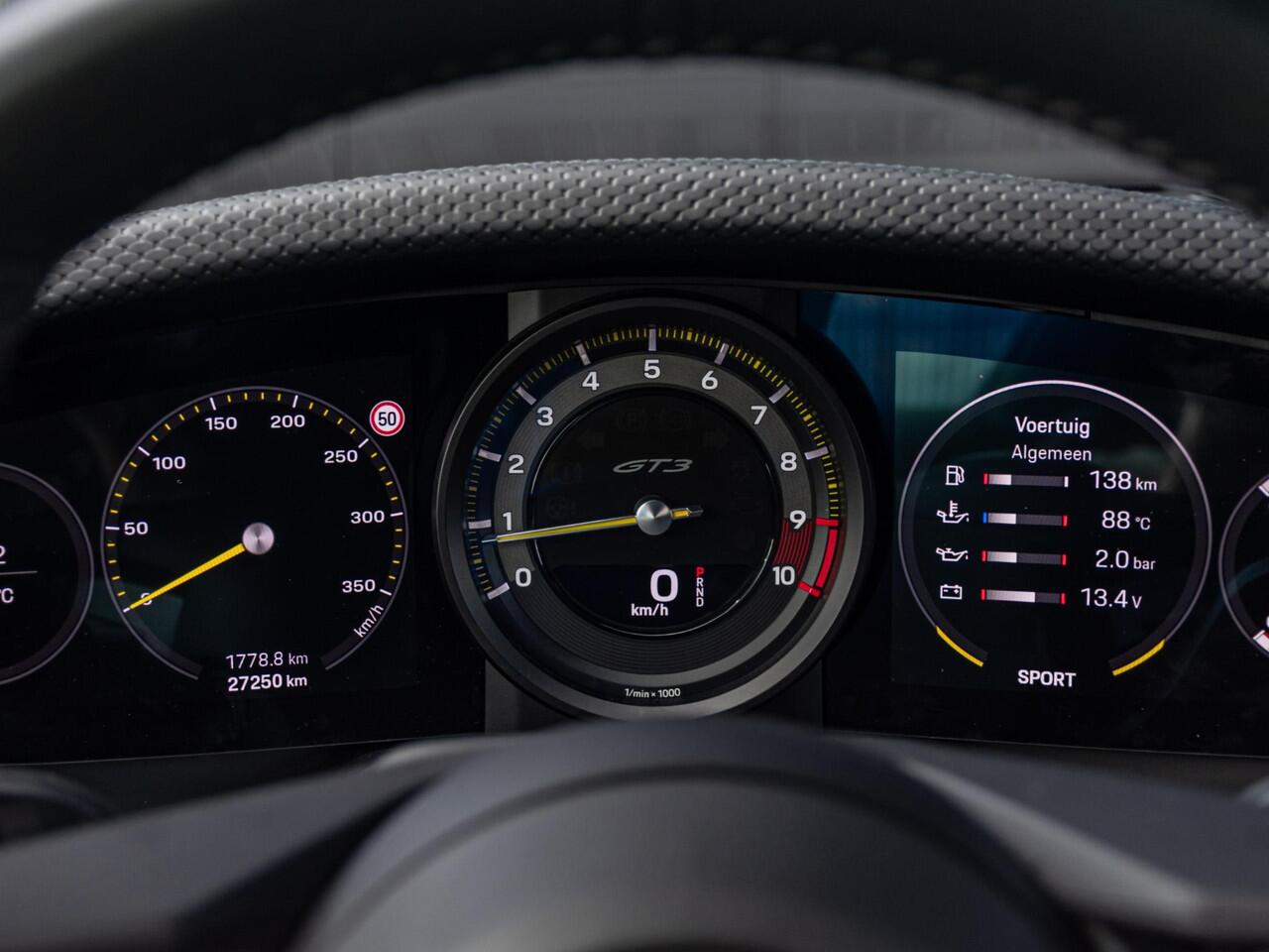 Porsche 911 4.0 GT3 Touring l Matrix LED l Front Lift system l Sport Design l Carbon Bucketseats l PPF