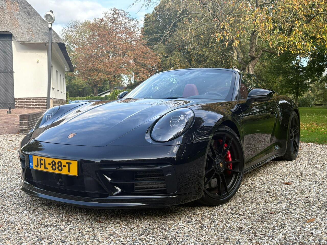 Porsche 911 CABRIO 3.0 CARRERA 4 GTS *BOSE*LIFT*MATRIX*
