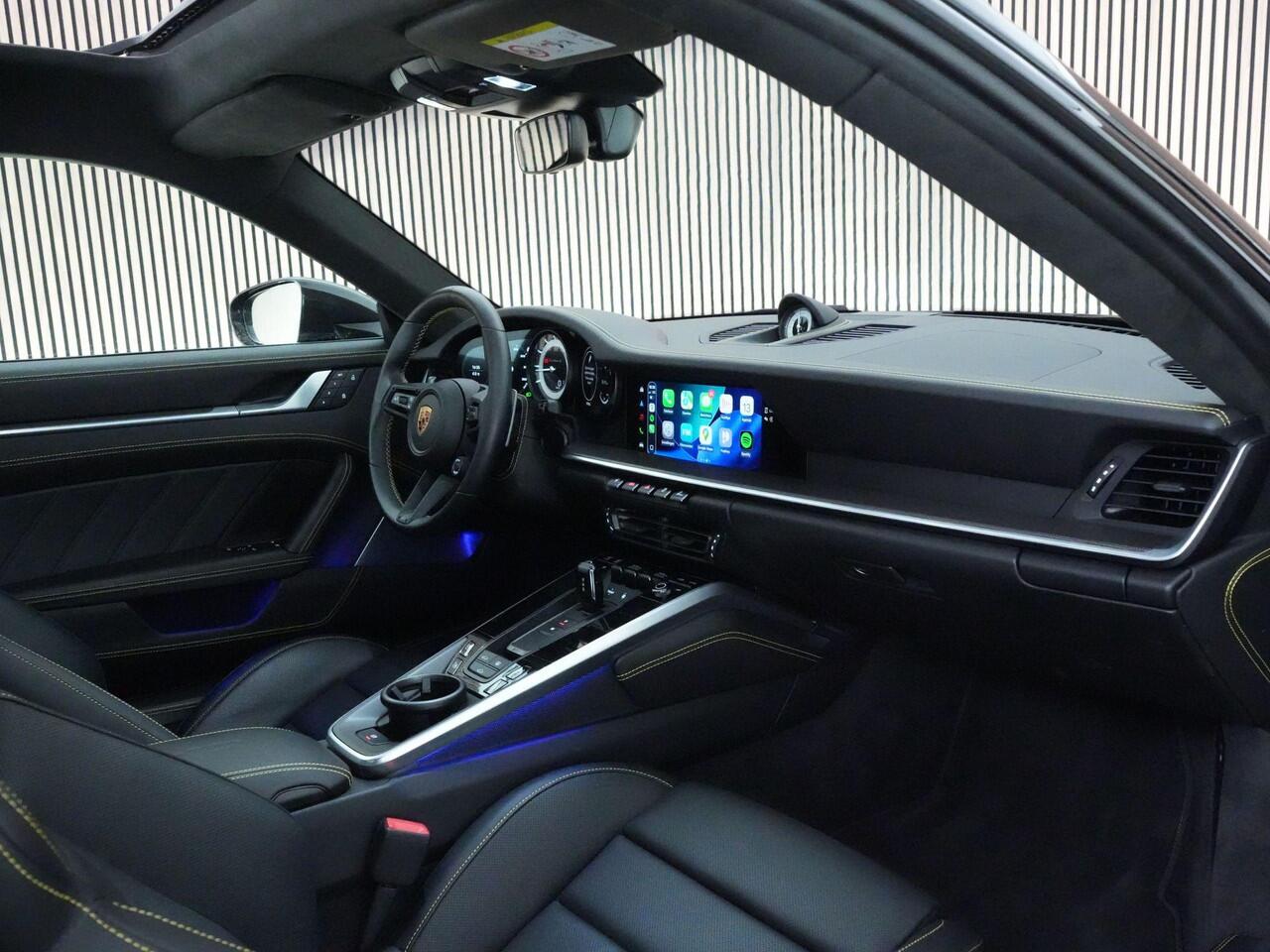 Porsche 911 Turbo S 3.8 650pk |dealer onderhouden|Aero-pakket|lift|Burmester|sport-chrono|PDCC|sportuitlaat|360|panoramadak|memory|18-voudig|stoelverwarming & verkoeling|