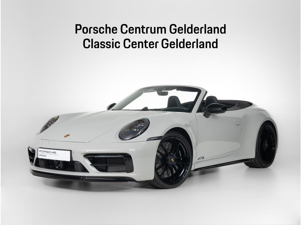 Porsche 911 Carrera 4 GTS Cabriolet