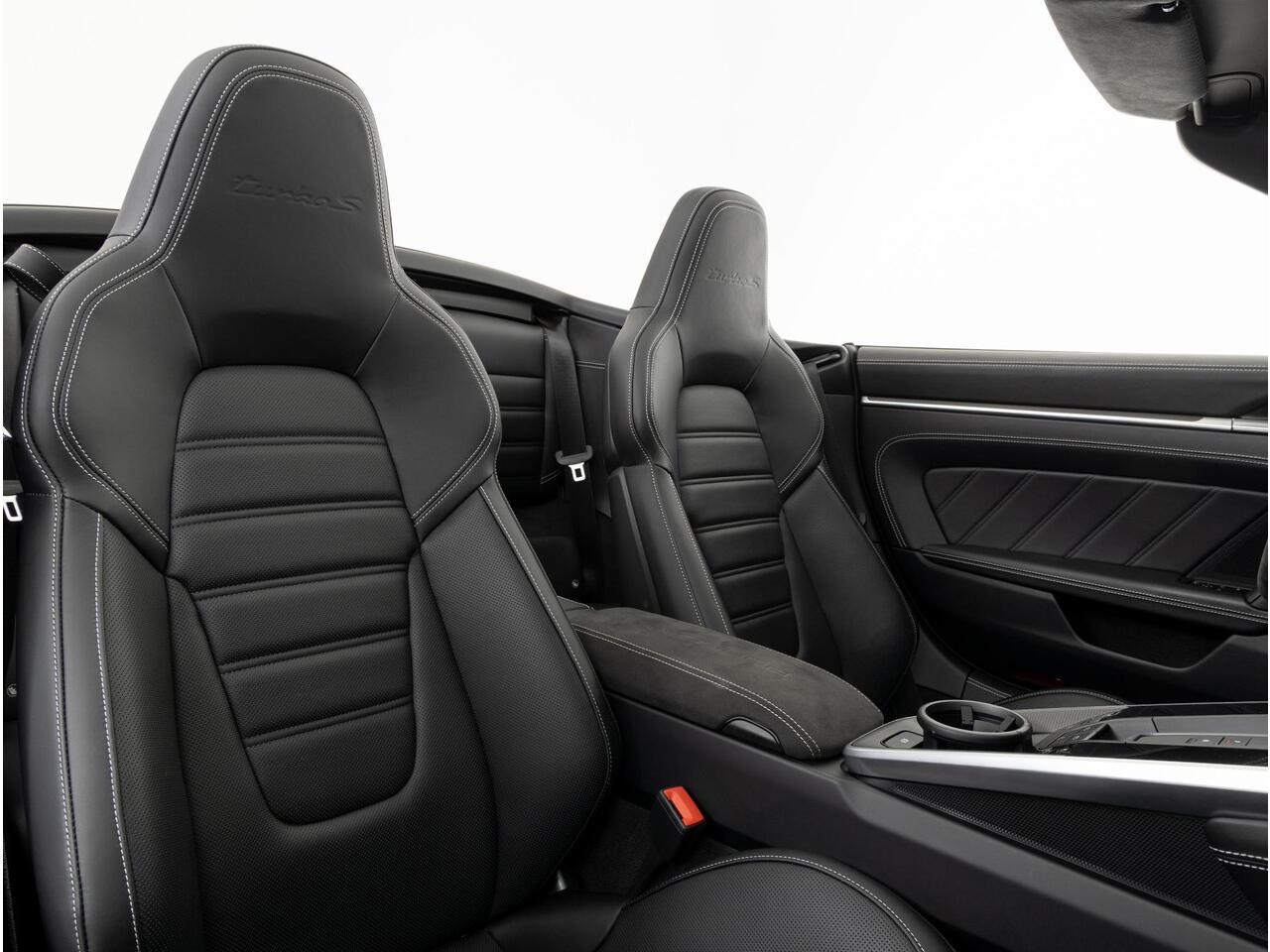 Porsche 911 Turbo S Cabriolet