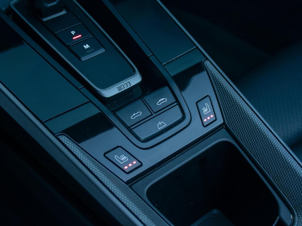 Porsche 911 Cabrio 3.0 Carrera l LED l Camera l 20"