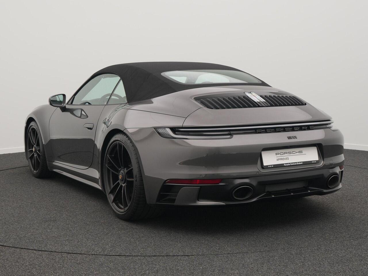 Porsche 911 Carrera GTS Cabriolet