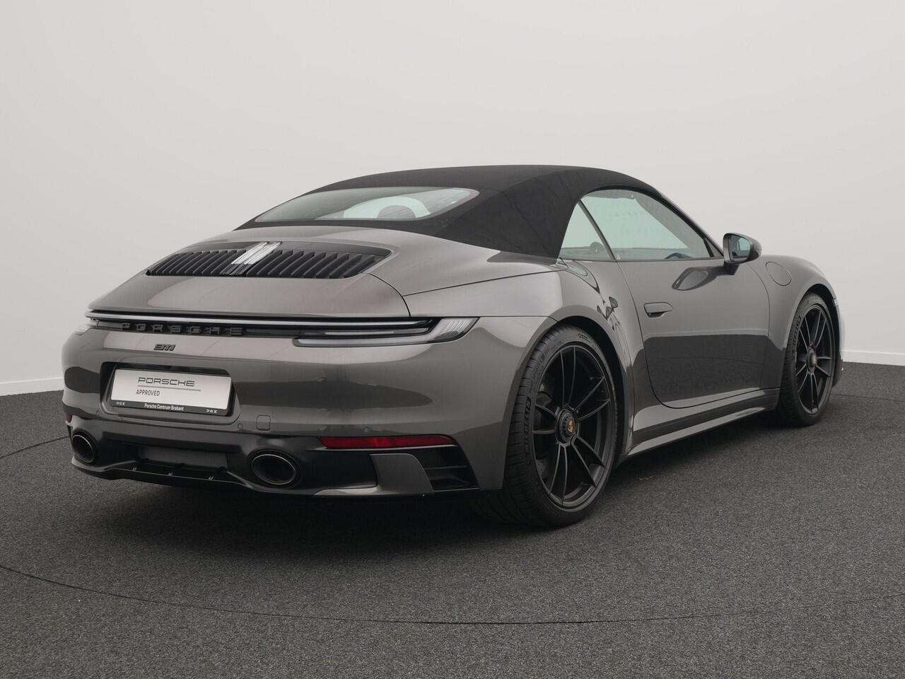 Porsche 911 Carrera GTS Cabriolet