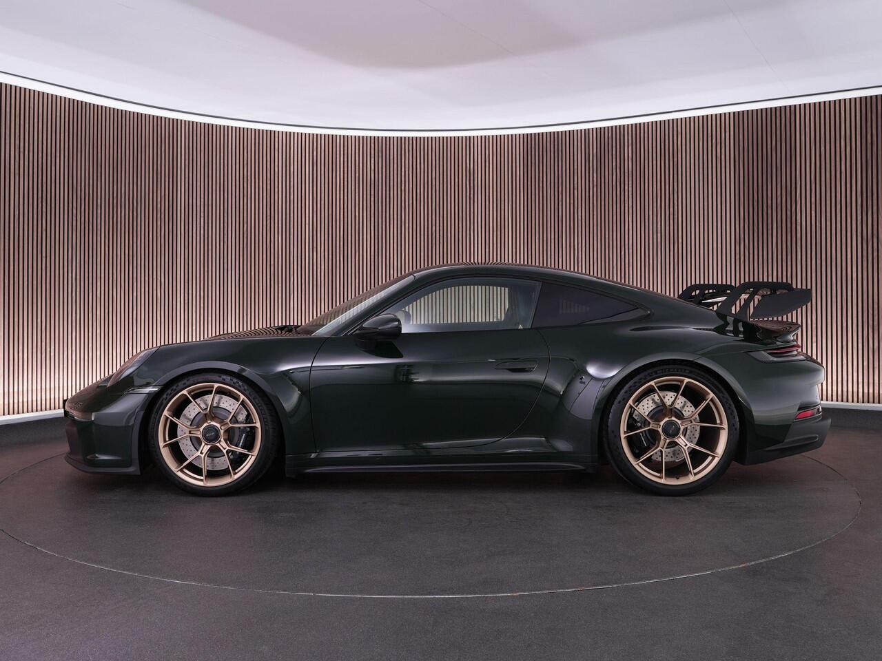 Porsche 911 4.0 GT3 |PTS Brewster green|dealer onderhouden|neodyme velgen|lift|18-voudige sportstoelen|sportchrono|Bose|stoelverwarming|Carplay|