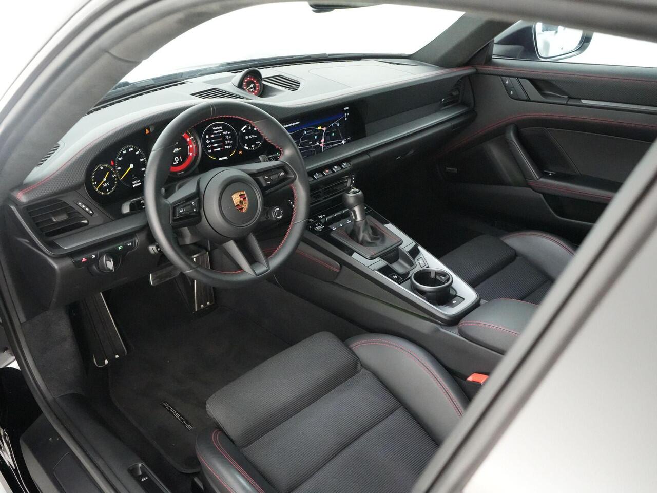 Porsche 911 4.0 GT3 Touring |Akrapovic|Akrapovic downpipes|Akrapovic diffusor|stealth PPF|Org. NL|kerm. coating|dealer onderhouden|lift|sport chrono|18-voudig|Bose|stoelverwarming|