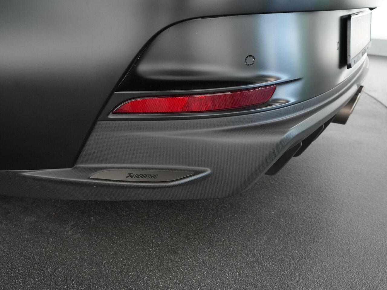 Porsche 911 4.0 GT3 Touring |Akrapovic|Akrapovic downpipes|Akrapovic diffusor|stealth PPF|Org. NL|kerm. coating|dealer onderhouden|lift|sport chrono|18-voudig|Bose|stoelverwarming|