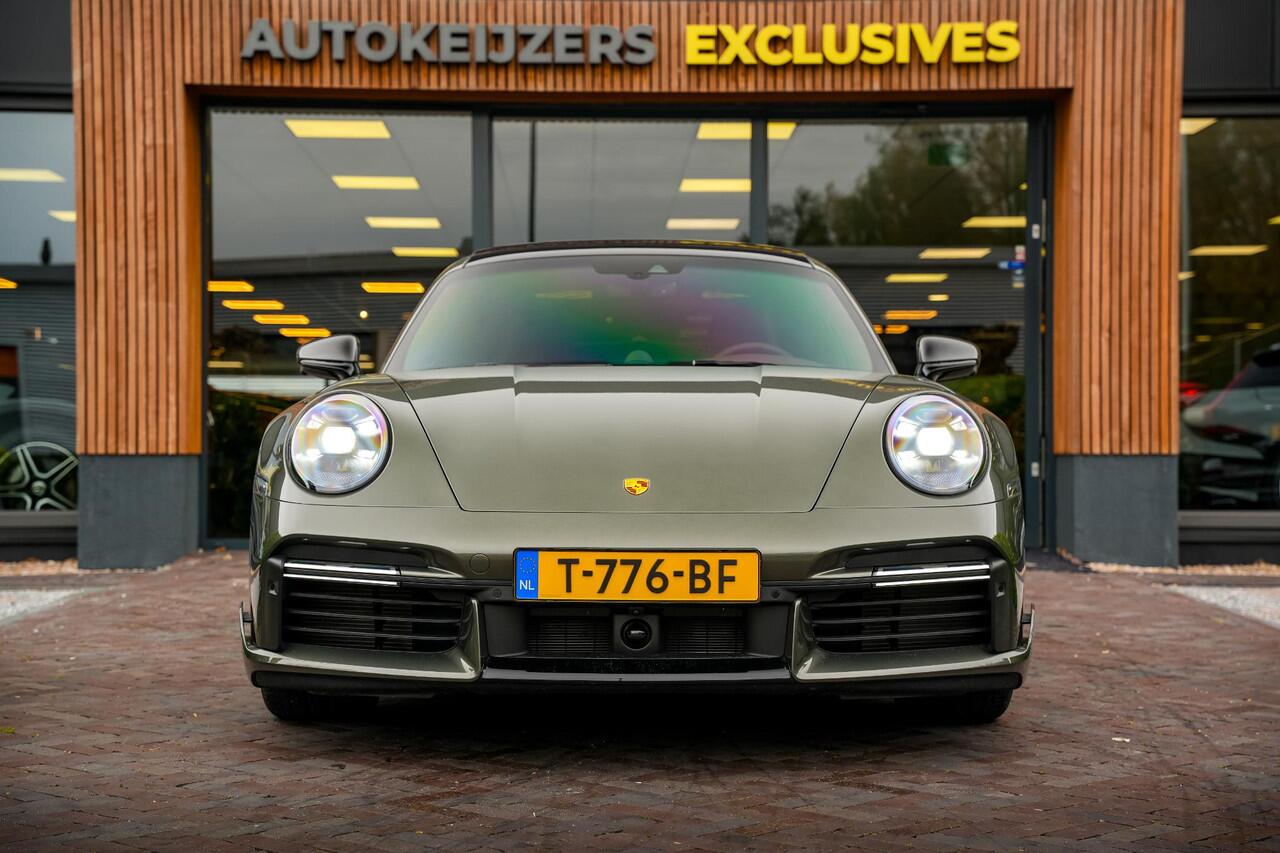 Porsche 911 3.8 Turbo S Aerokit Keramisch Schuifdak Burmester Keyless Liftsysteem Sportchrono 21''LM