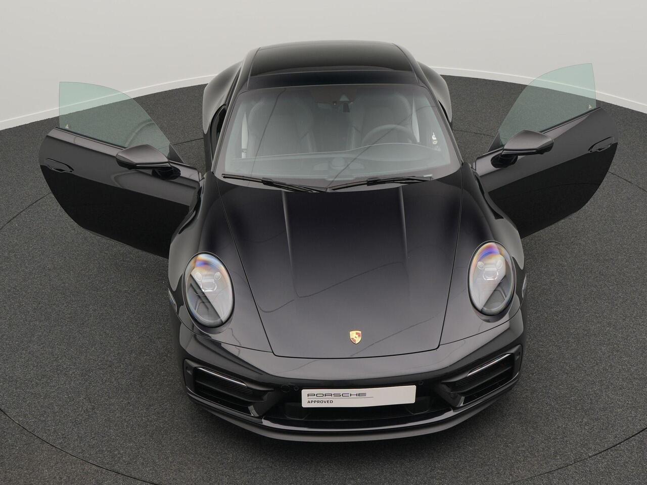 Porsche 911 Carrera GTS