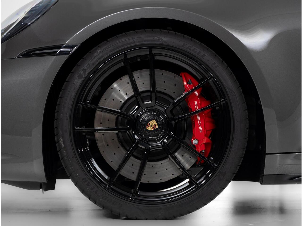 Porsche 911 Carrera GTS Cabriolet