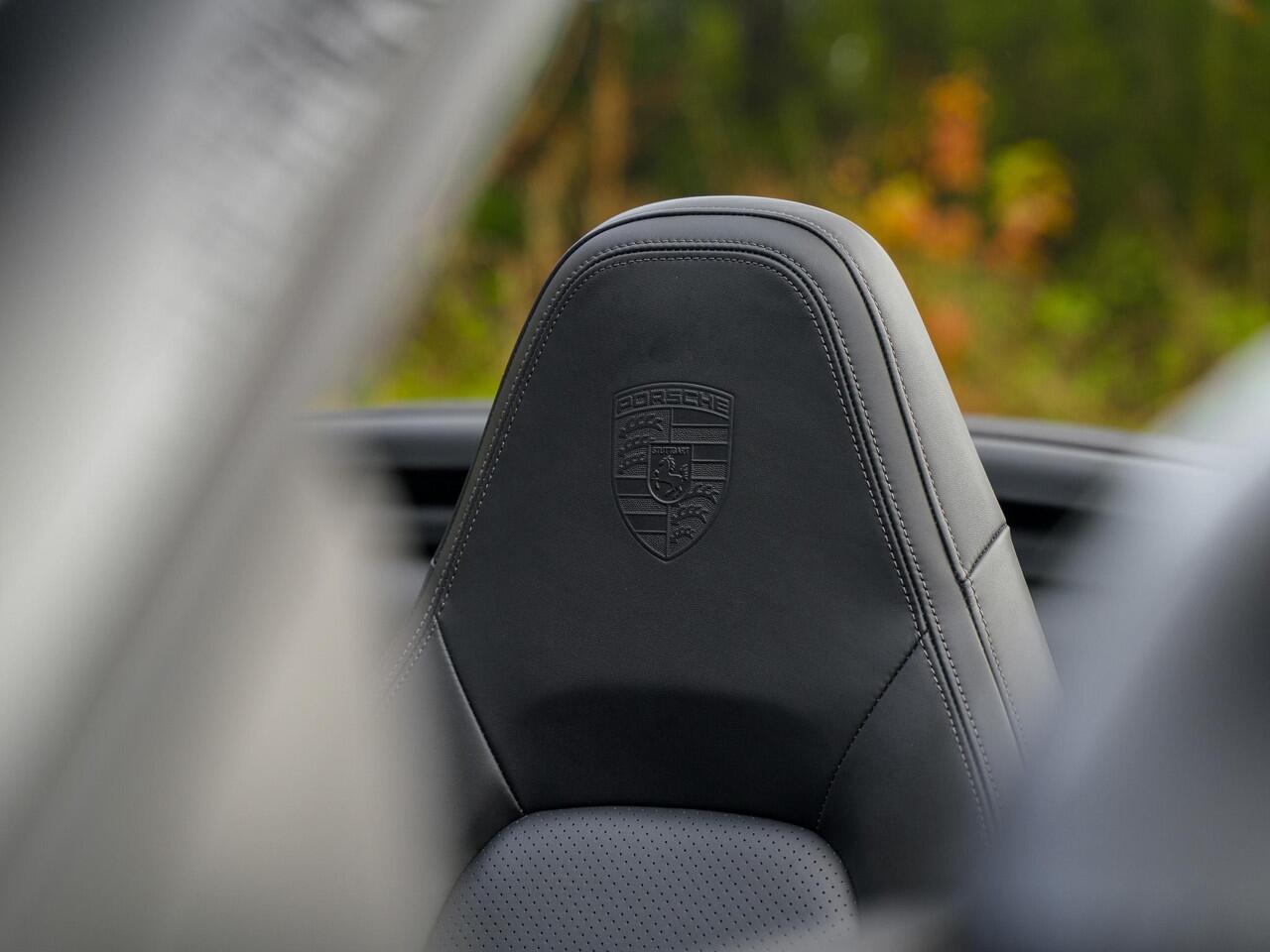 Porsche 911 Cabrio 3.0 Carrera 4 S | Sport Design | Sport Chrono | Approved | Bose | Memory| 360 camera |