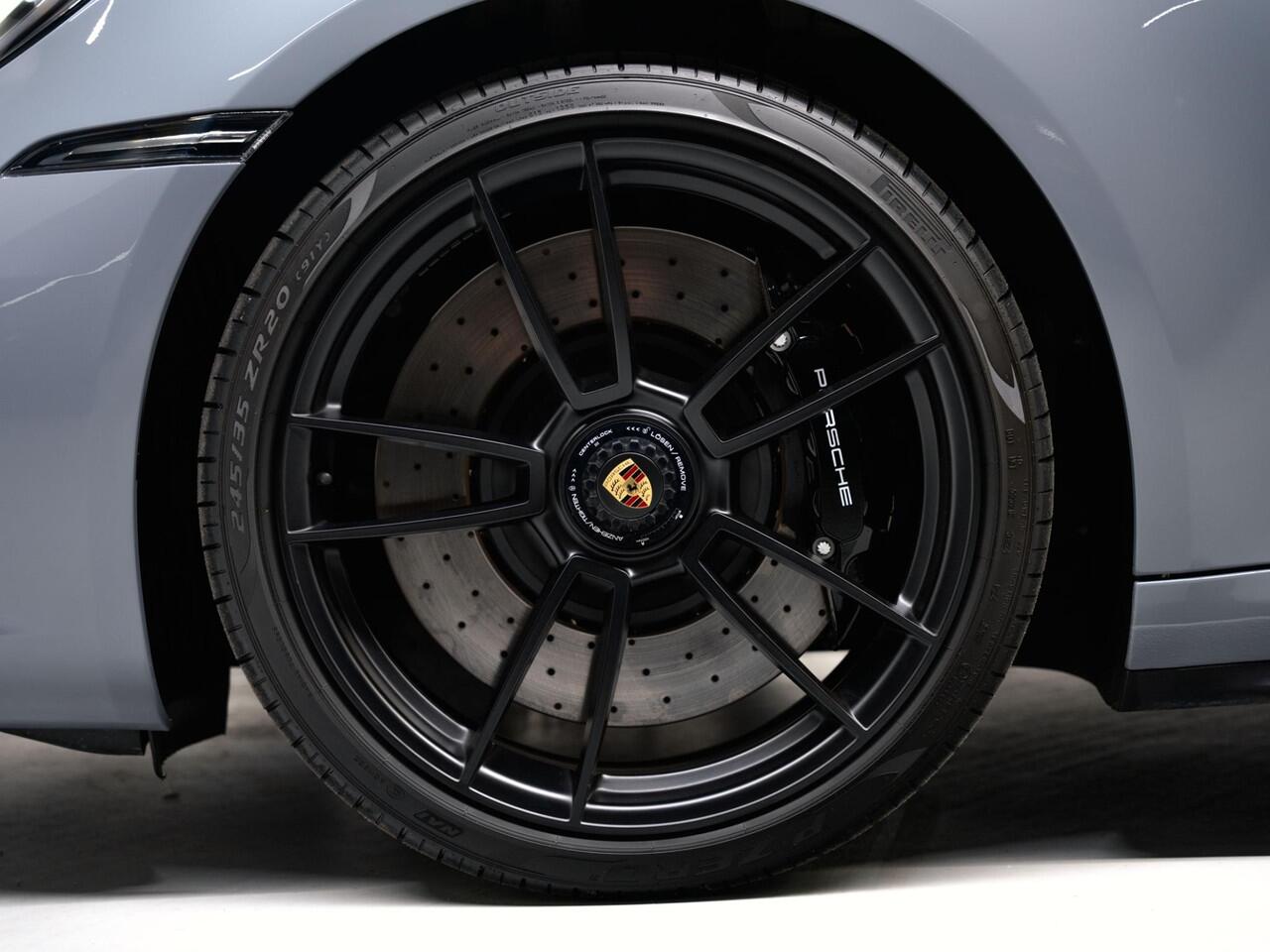 Porsche 911 Targa 4 GTS