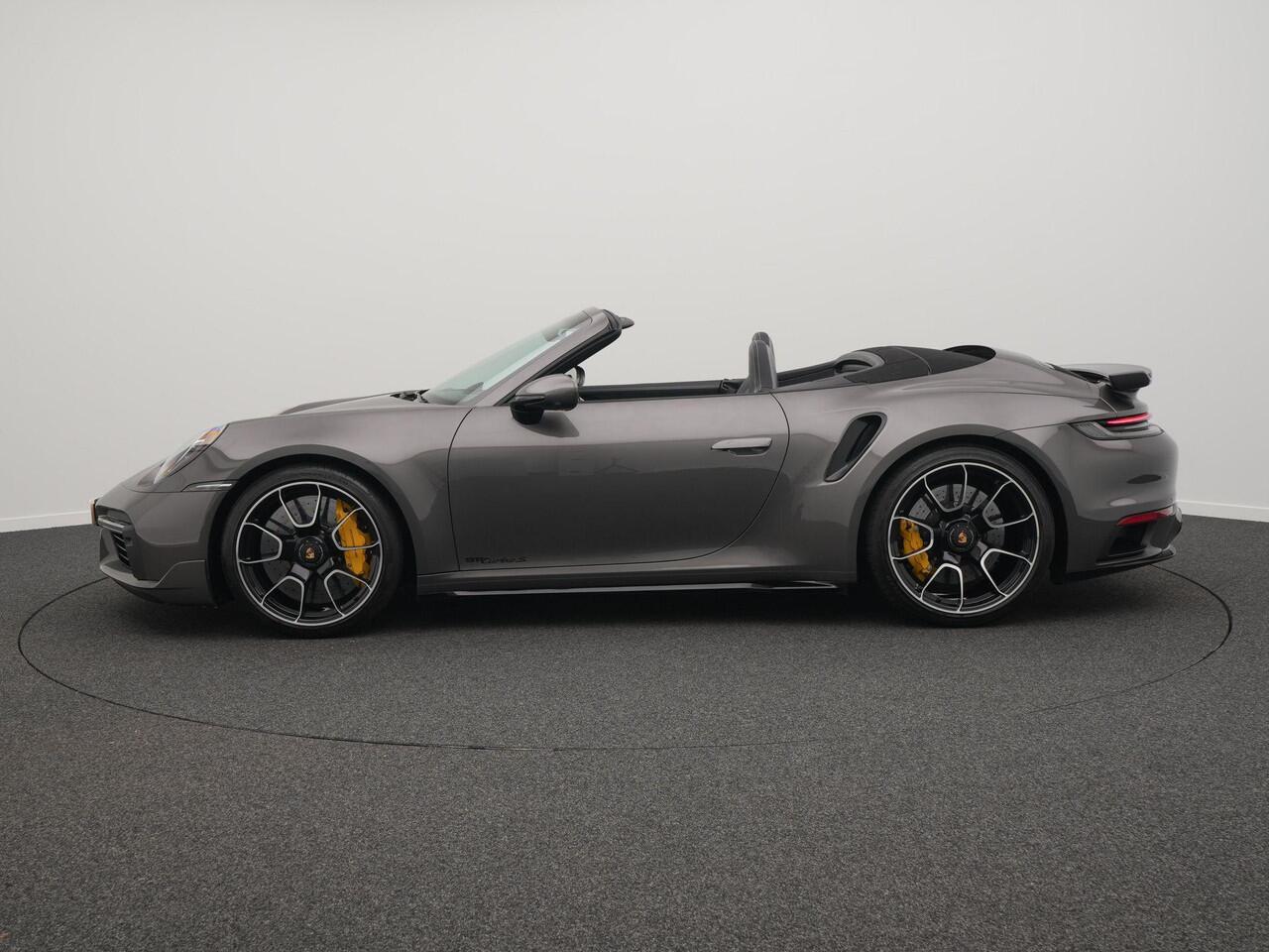 Porsche 911 Turbo S Cabriolet