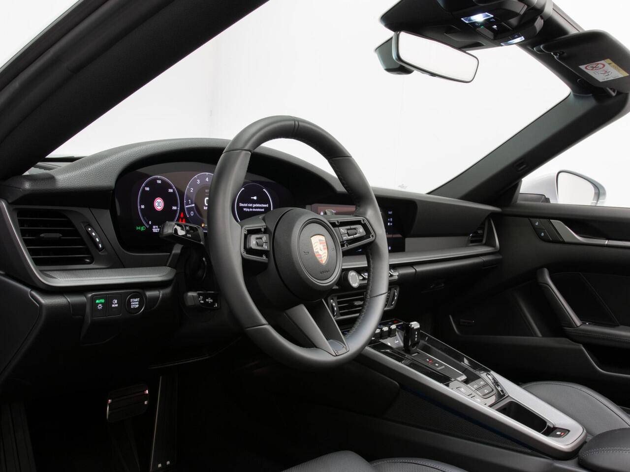 Porsche 911 Carrera Cabriolet