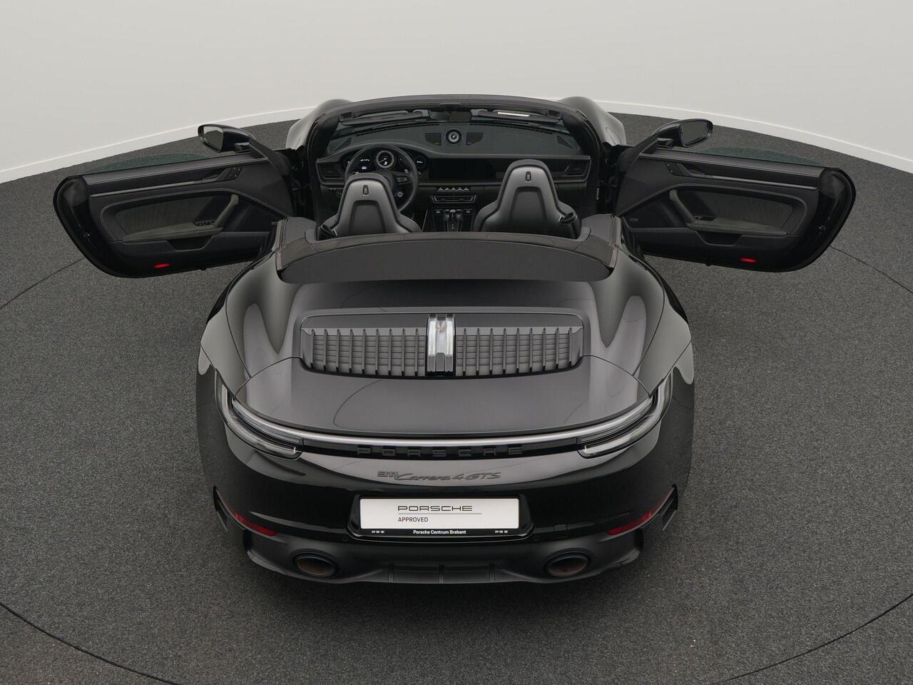 Porsche 911 Cabrio Carrera 4 GTS Cabriolet