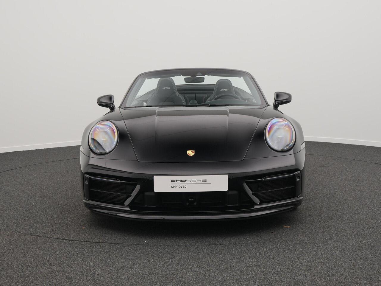 Porsche 911 Cabrio Carrera 4 GTS Cabriolet