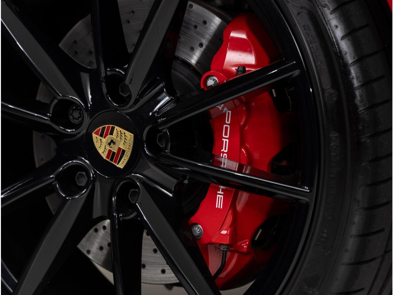 Porsche 911 Carrera 4S