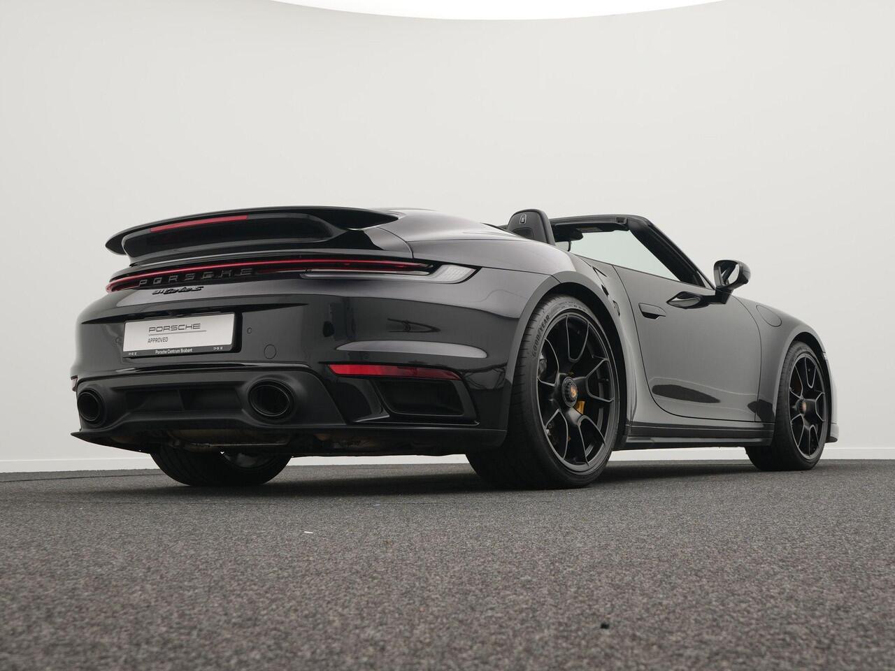Porsche 911 Turbo S Cabriolet