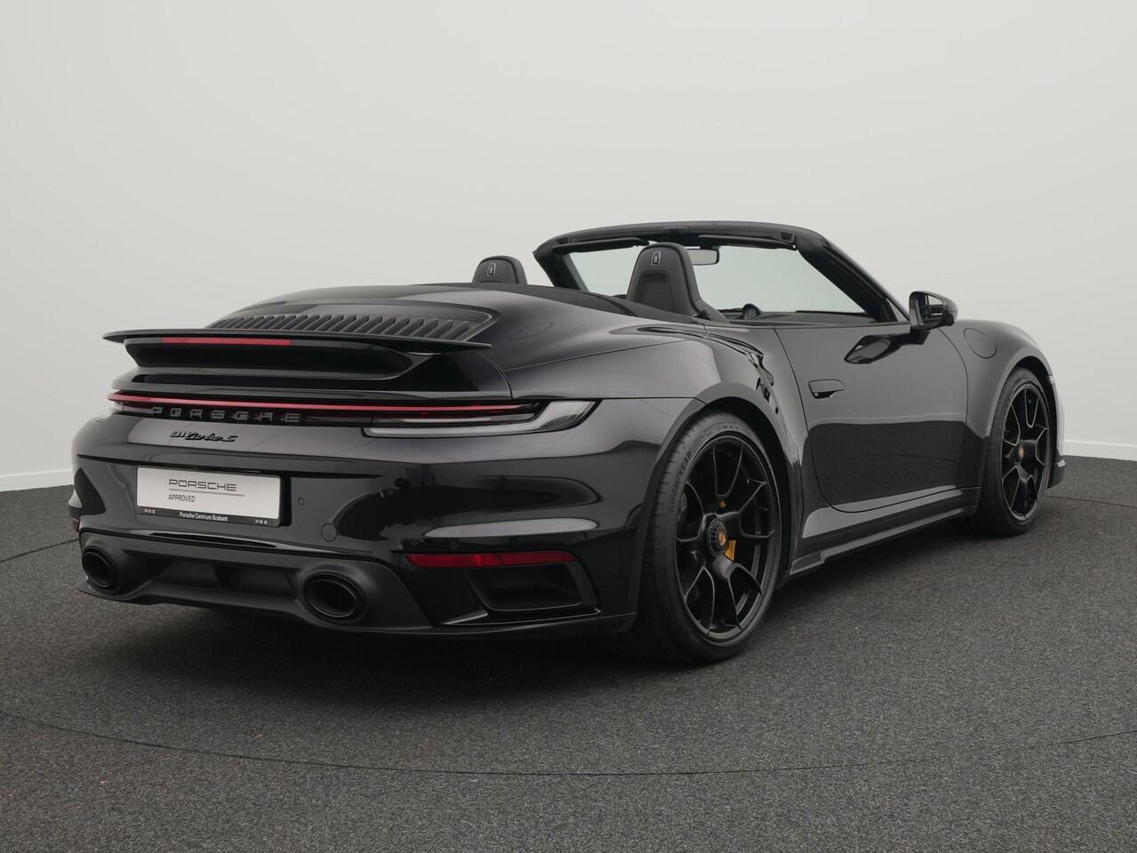 Porsche 911 Turbo S Cabriolet