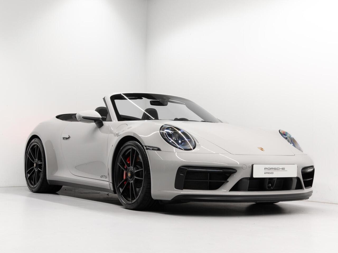 Porsche 911 Carrera GTS Cabriolet