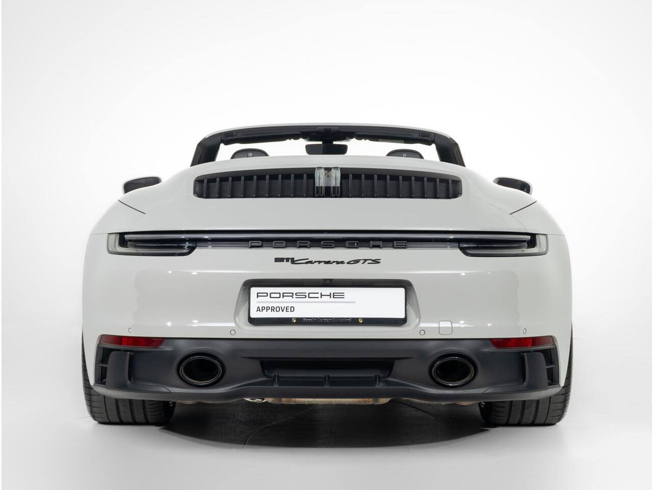 Porsche 911 Carrera GTS Cabriolet