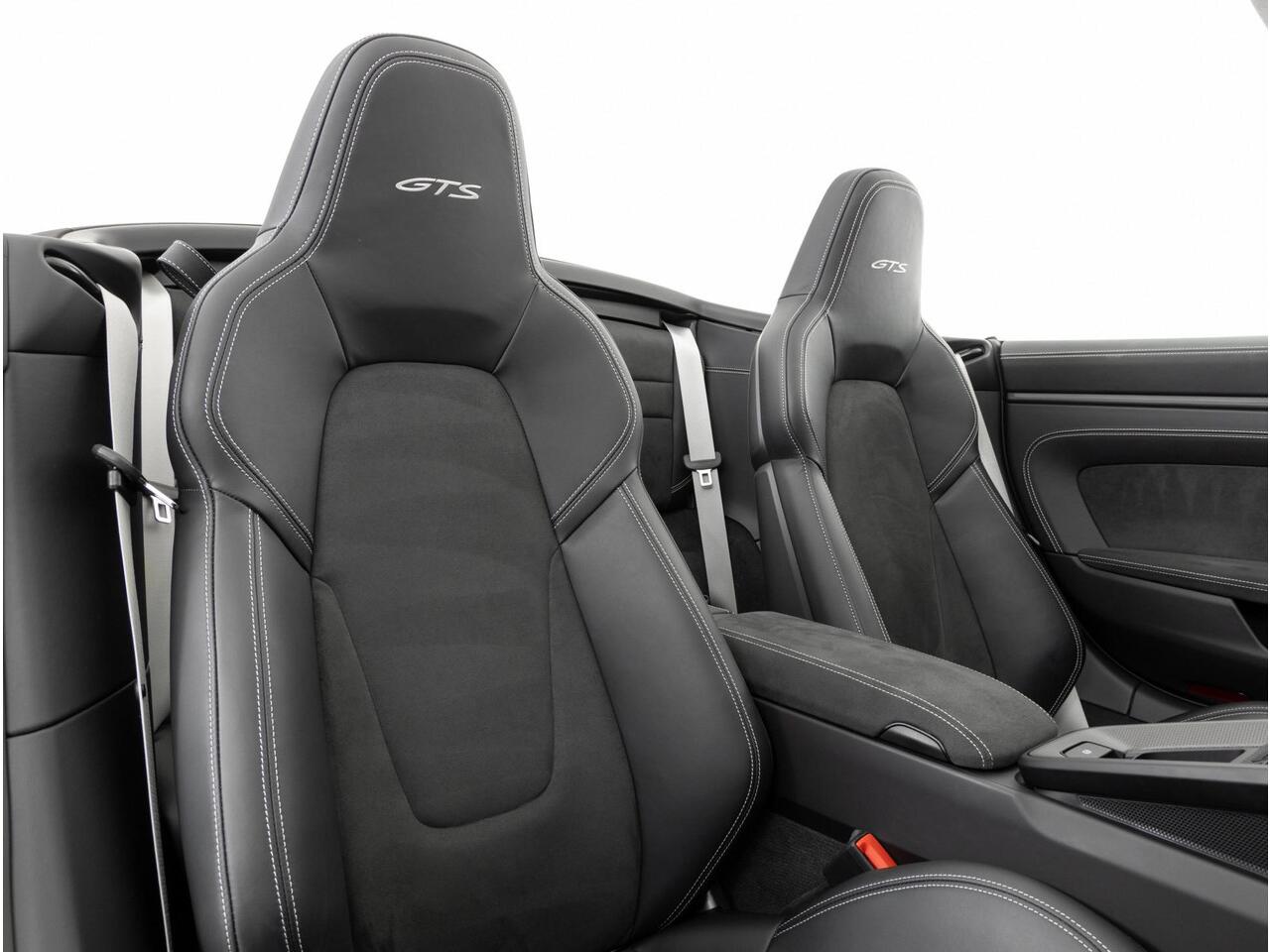 Porsche 911 Carrera GTS Cabriolet