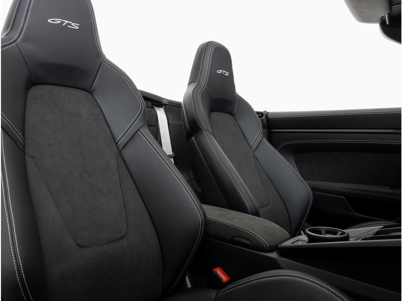 Porsche 911 Carrera GTS Cabriolet