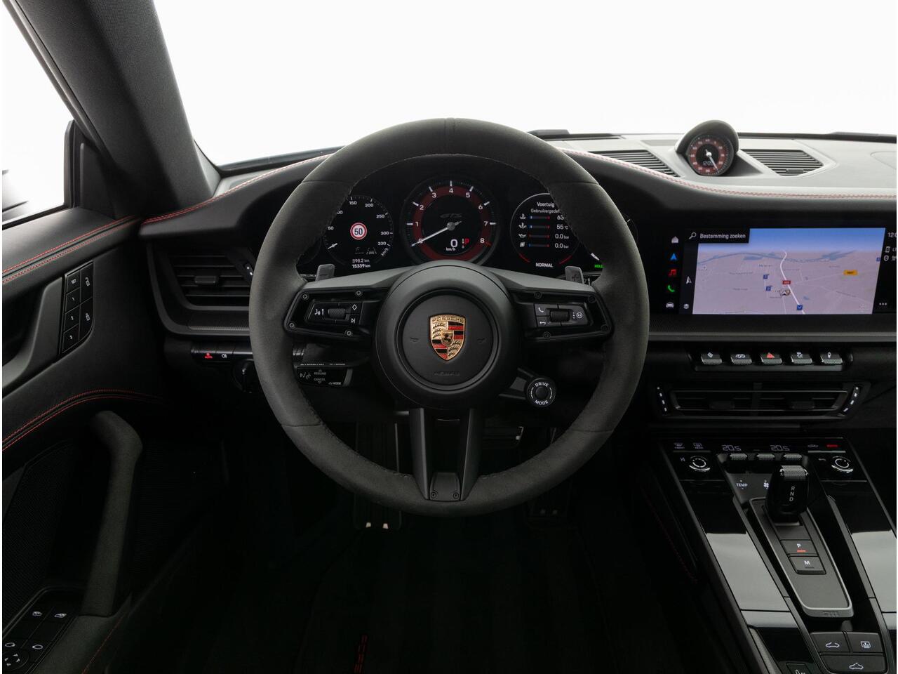 Porsche 911 Carrera 4 GTS