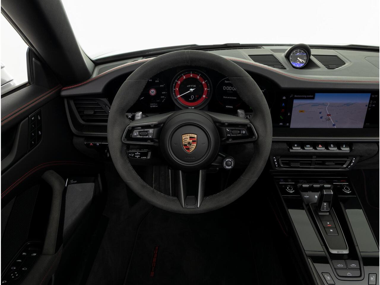 Porsche 911 Carrera 4 GTS Cabriolet
