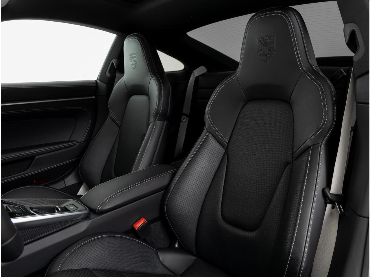 Porsche 911 Carrera 4S