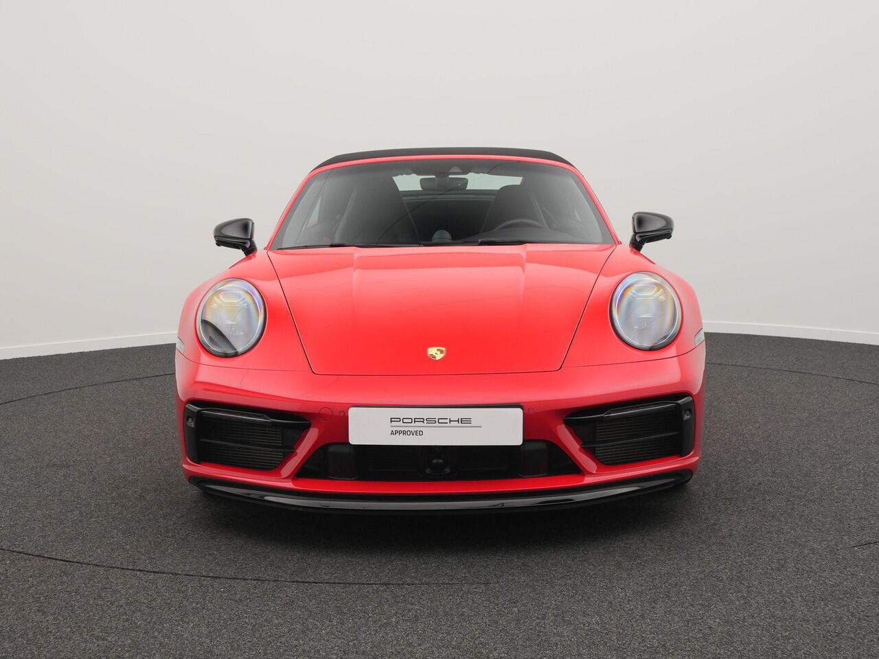 Porsche 911 Carrera GTS Cabriolet