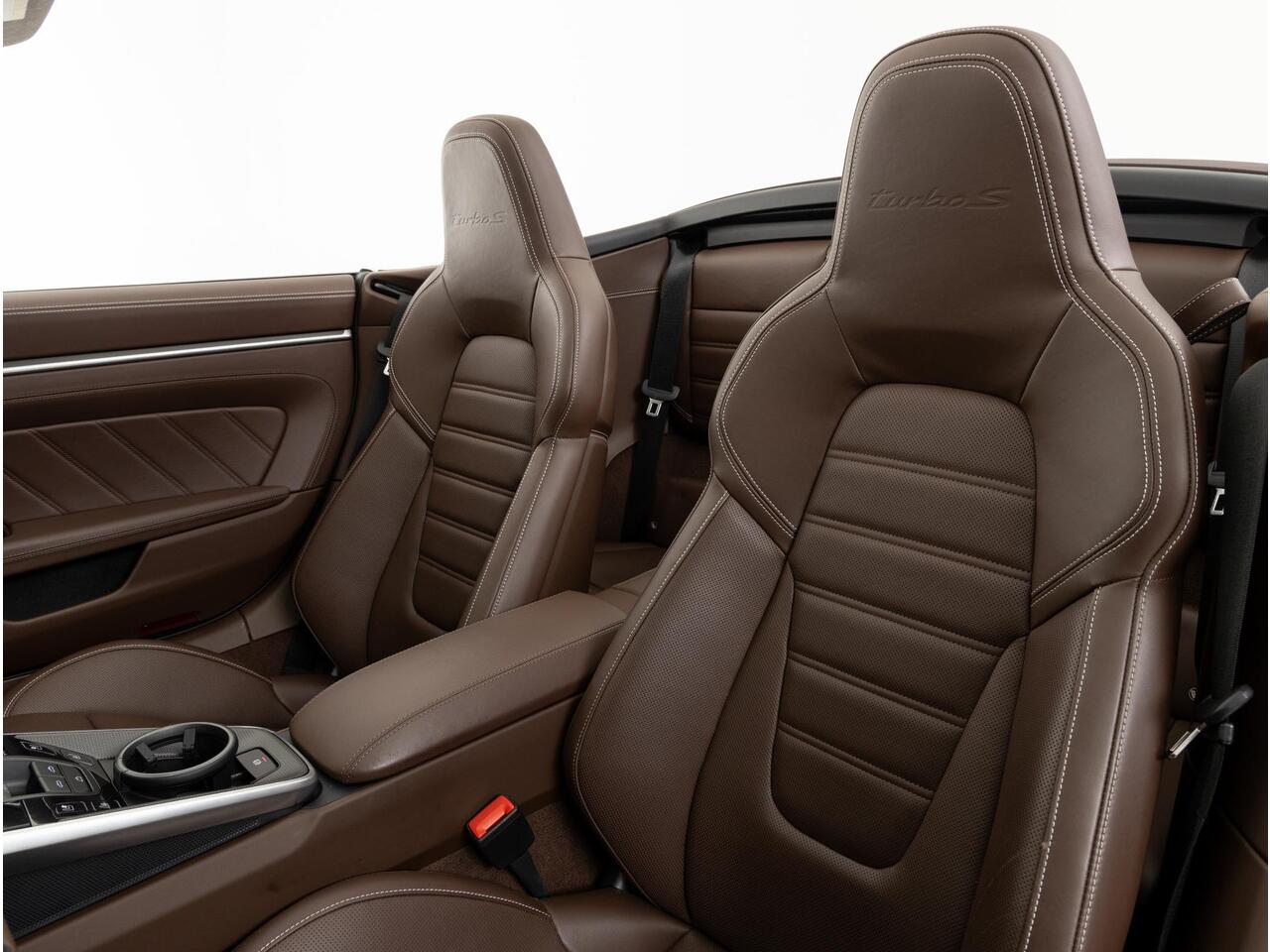 Porsche 911 Turbo S Cabriolet