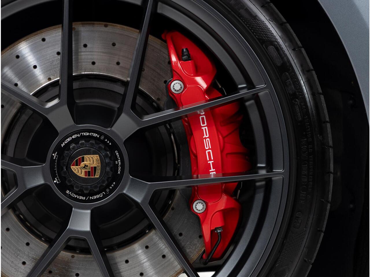 Porsche 911 Carrera GTS Cabriolet