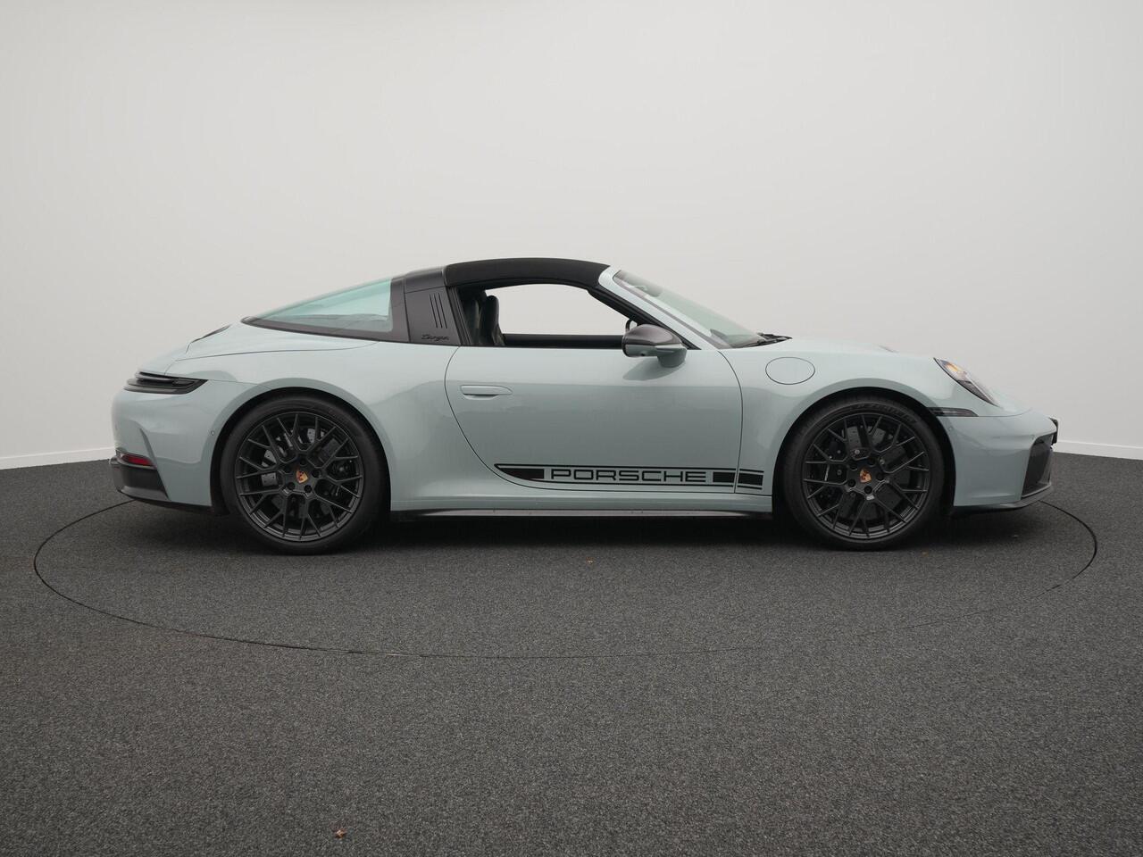 Porsche 911 Targa 4 GTS