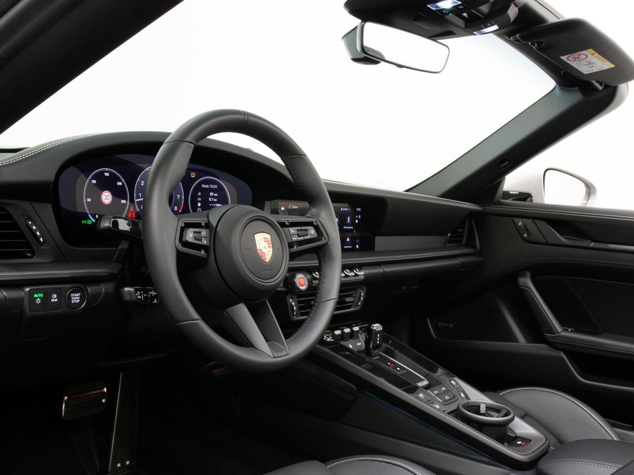 Porsche 911 Carrera Cabriolet