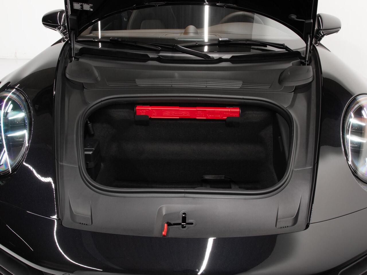 Porsche 911 Carrera S Cabriolet