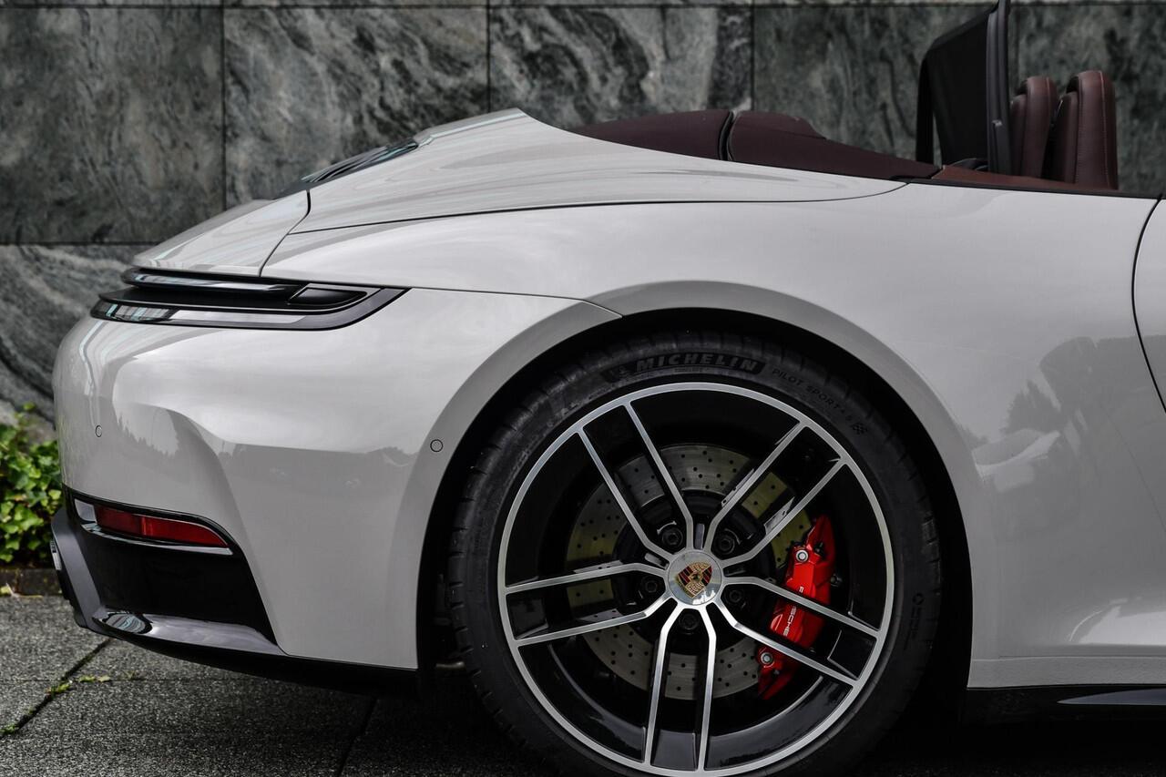 Porsche 911 Cabrio 3.0 992 Carrera S Facelift |Krijt|Sport&Design|Ventilatie|Bose|360|