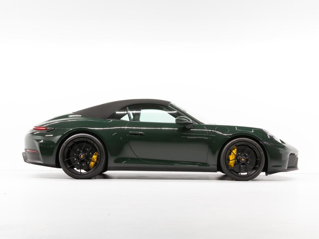 Porsche 911 Carrera GTS Cabriolet - Paint to Sample