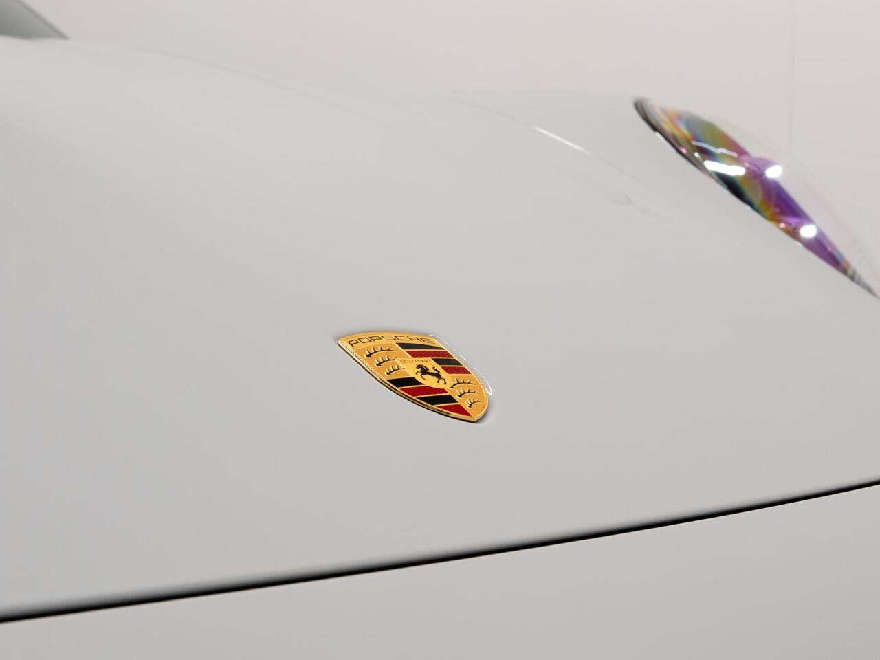 Porsche 911 Carrera GTS - Paint to Sample