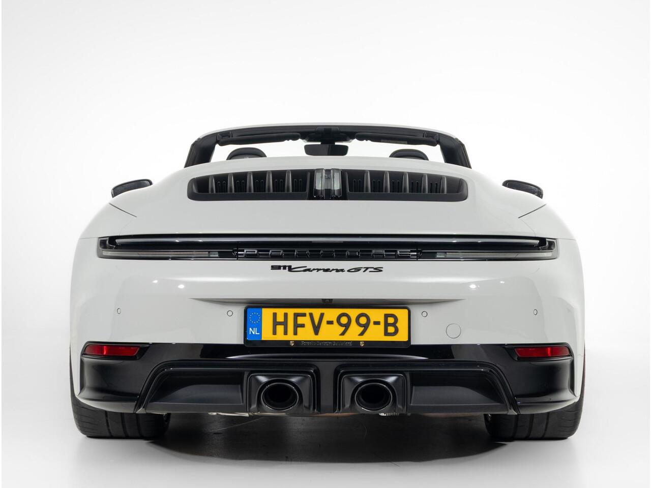 Porsche 911 Carrera GTS Cabriolet