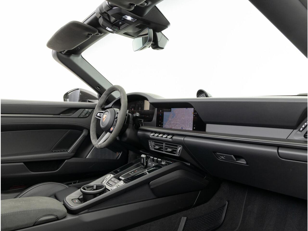 Porsche 911 Carrera GTS Cabriolet