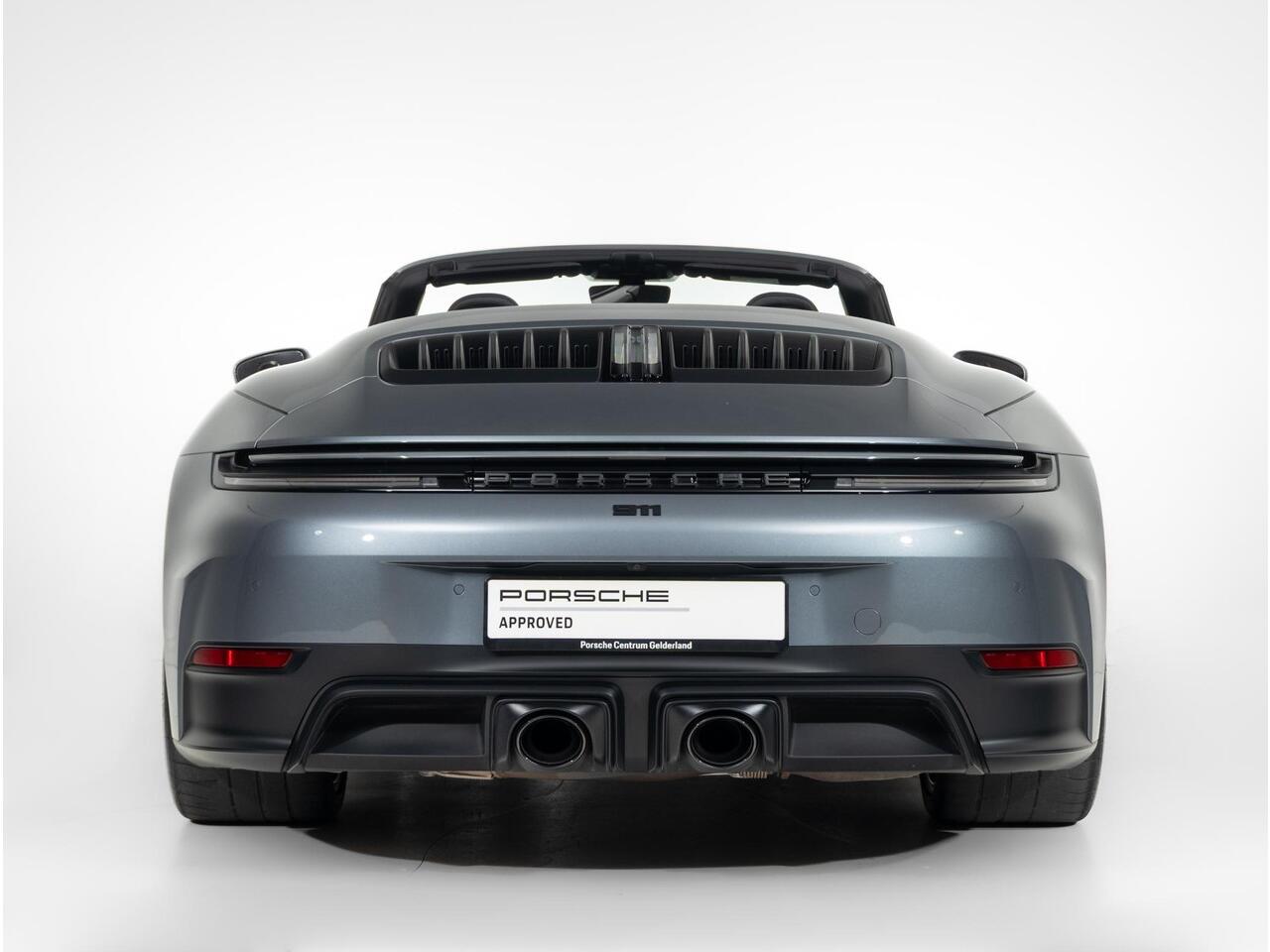 Porsche 911 Carrera GTS Cabriolet