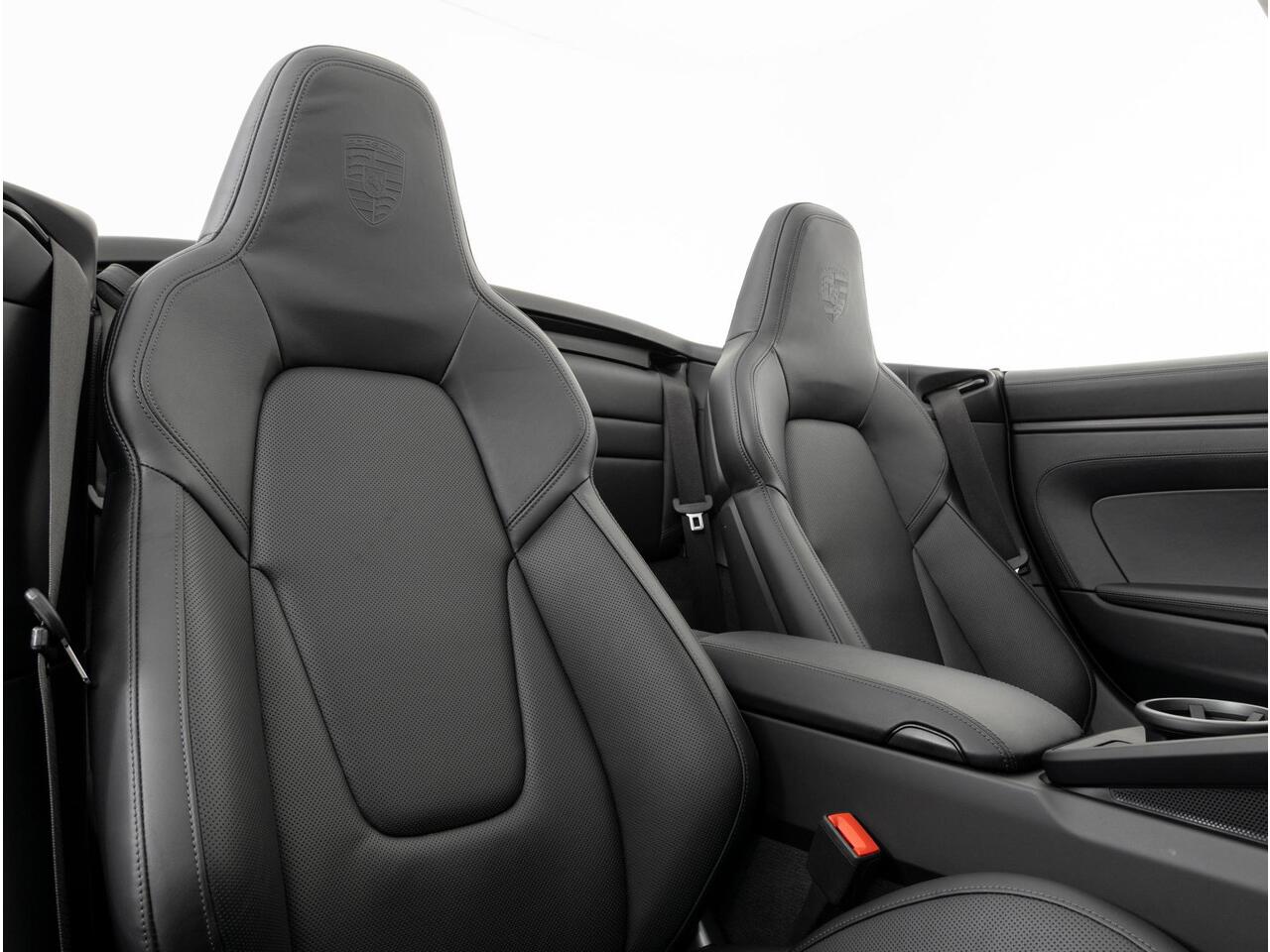 Porsche 911 Carrera GTS Cabriolet