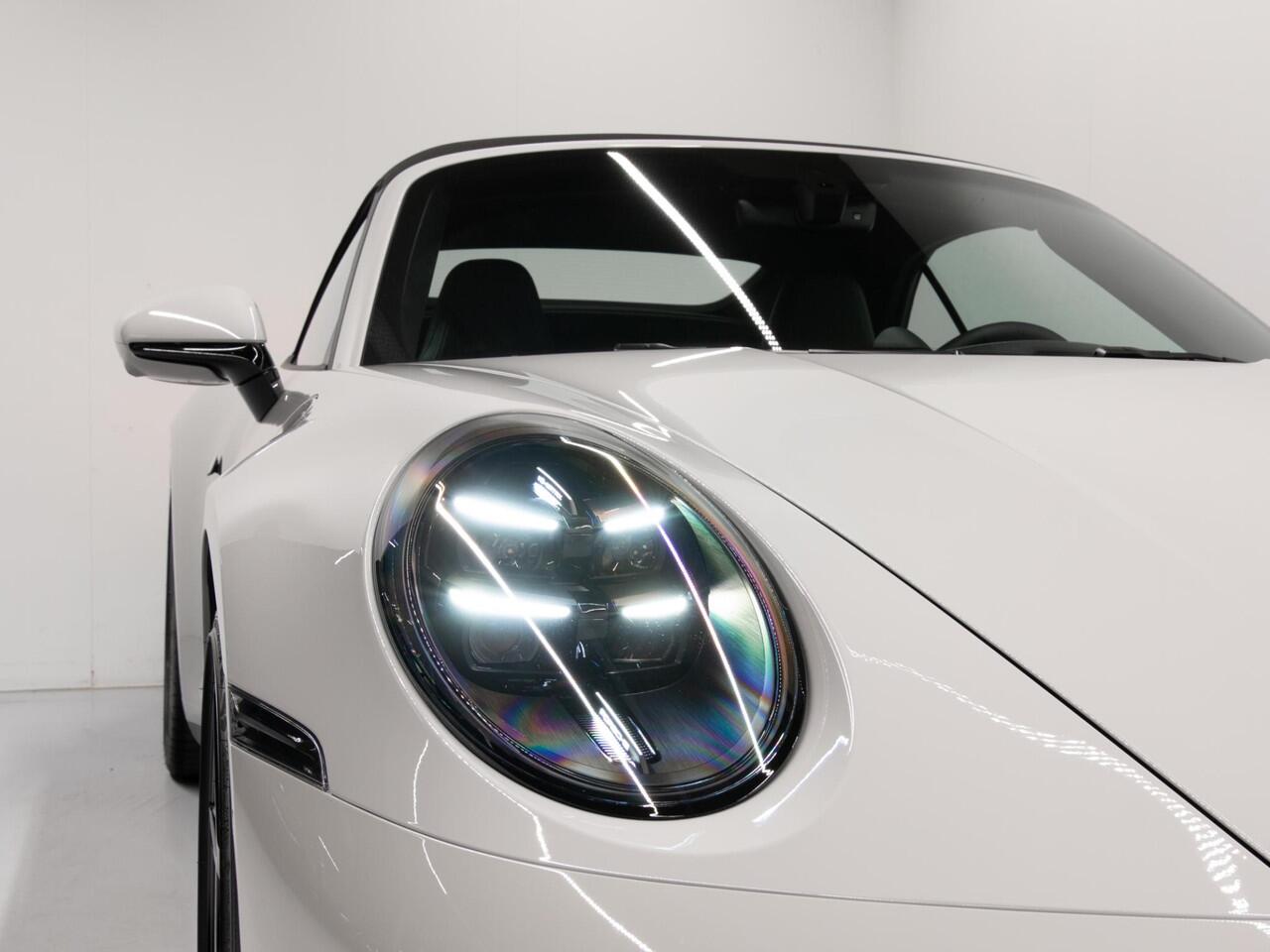 Porsche 911 Carrera Cabriolet